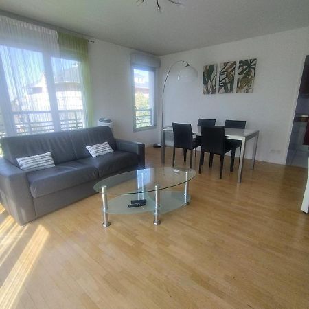 Bord De Seine Apartman Carrières-sous-Poissy Kültér fotó